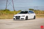 Audi A4 Avant 2.0T on Vossen Wheels (CVT) 2016 года